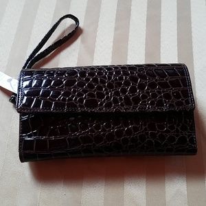 NWT Rosetti cross bag wristlet Wallet Brown